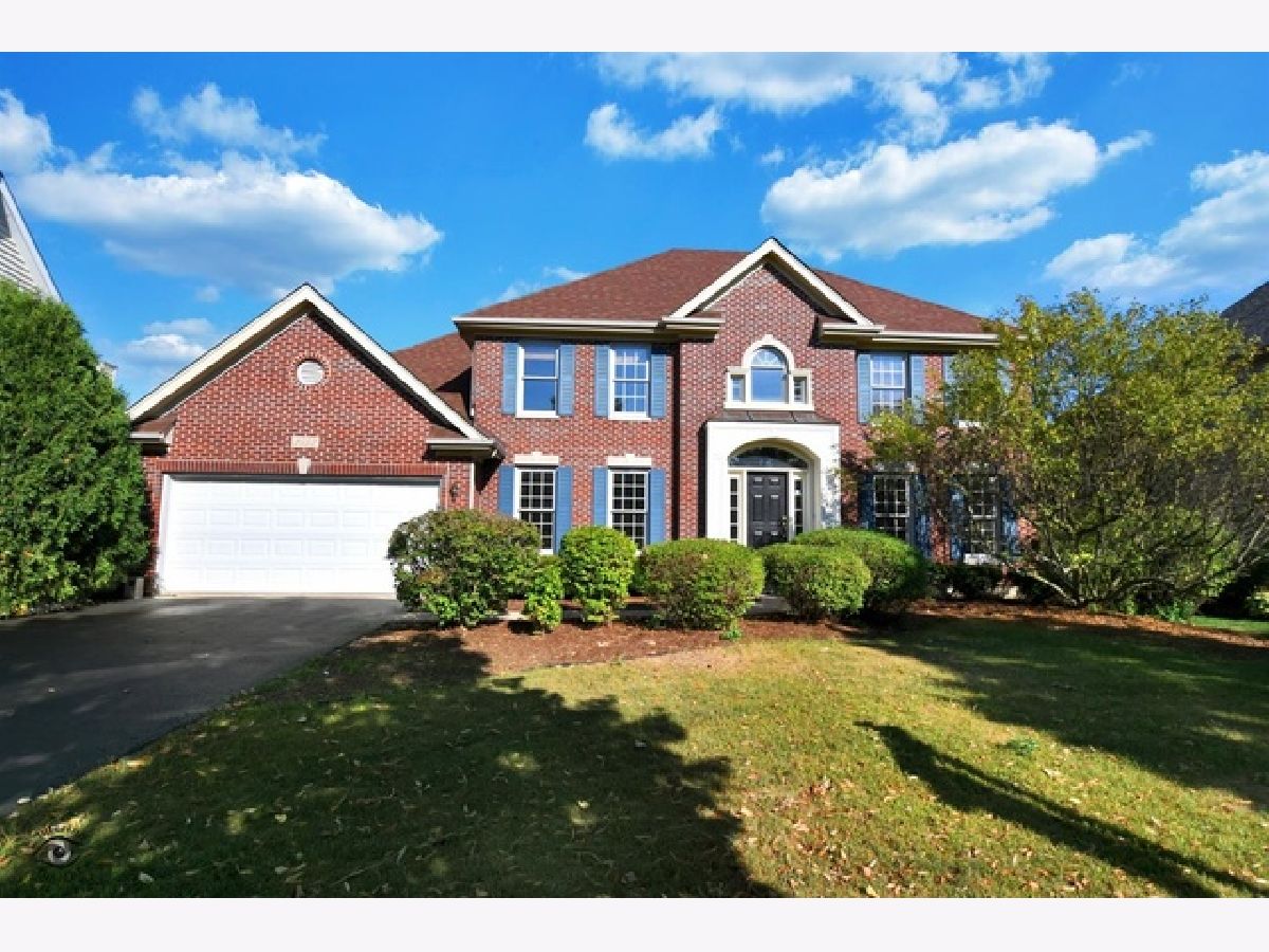 Homes Sold Stonebrook Aurora Illinois, 2557 Stonehenge