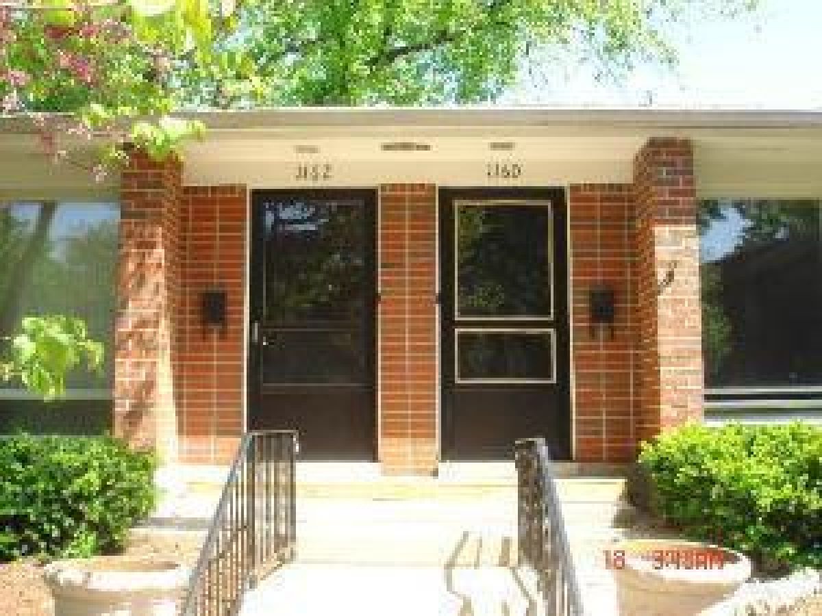 Condos & Townhomes Sold River Cove Deerfield Illinois, 1162 Osterman