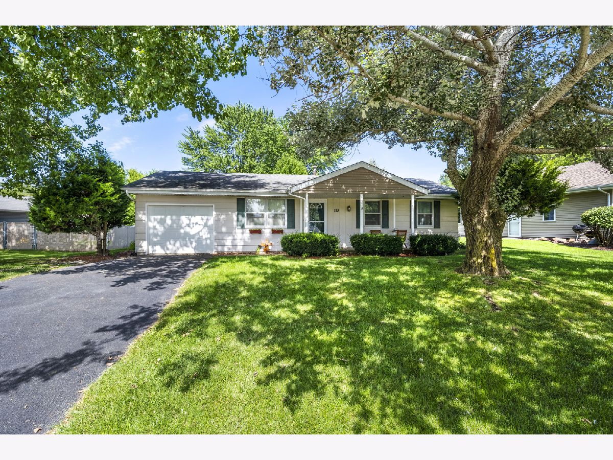 Homes Sold Woodland Acres Elwood Illinois, 123 Bush