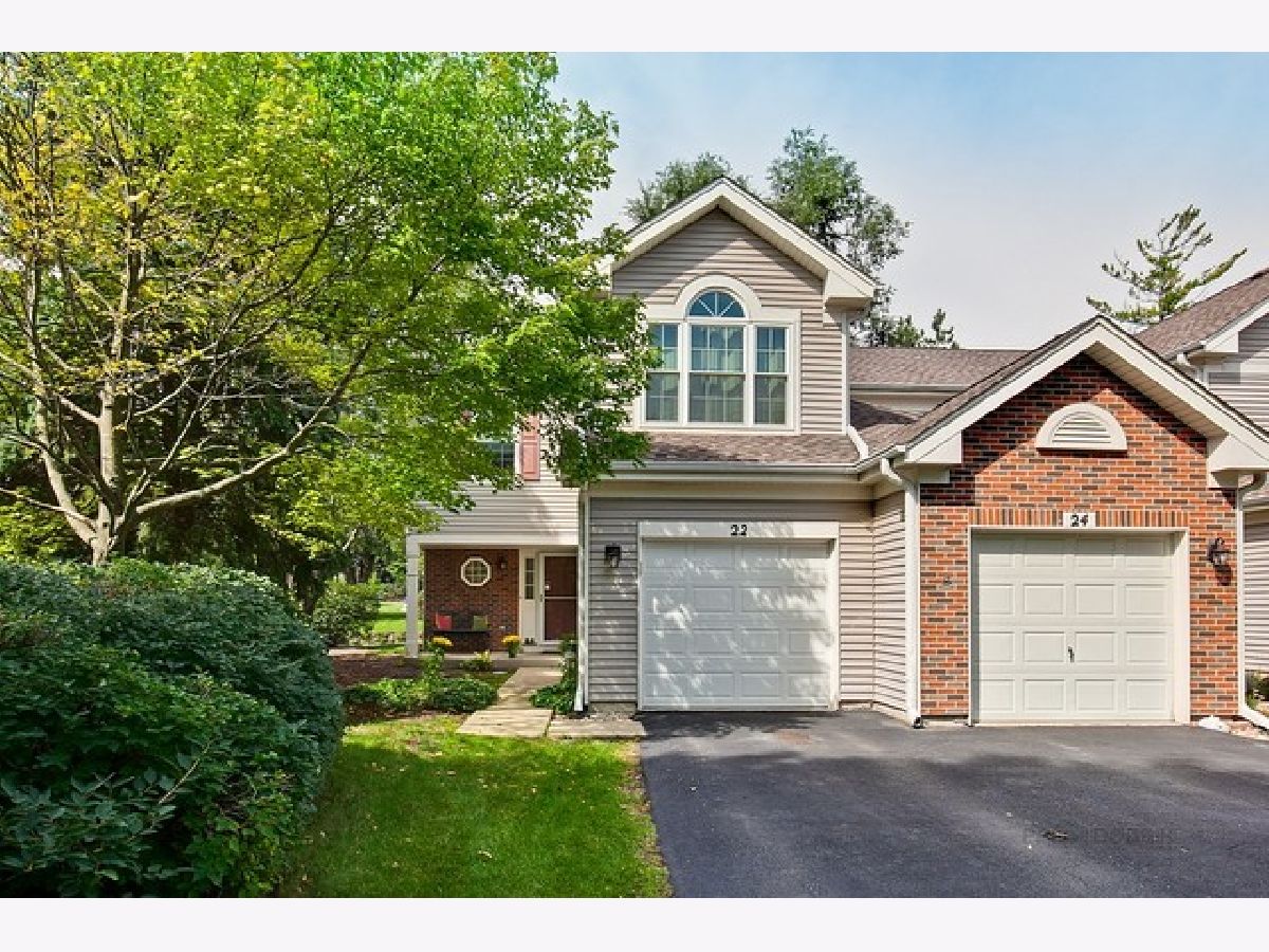 Townhomes & Condos & Homes Sold Millers Station Mount Prospect Illinois, 22 Millers