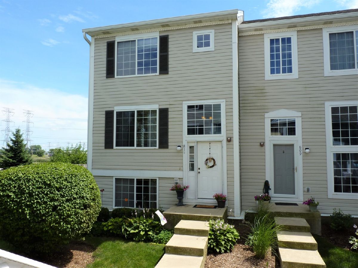 Summerwind North Aurora IL, Townhomes & Condos For Sale & For Rent