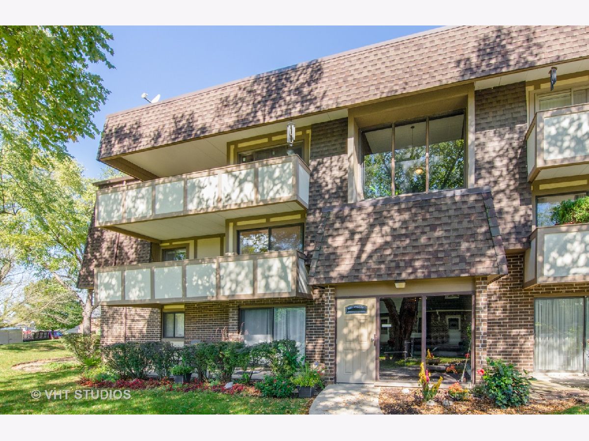Condominiums Sold Kings Row Condos West Dundee Illinois, 437 Cavalier
