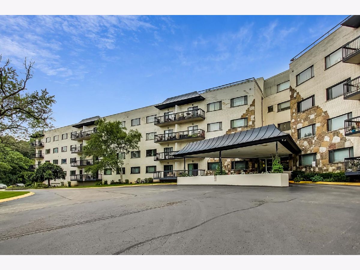 Condominiums Sold Forest Villa Condominium Countryside Illinois, 6700 Brainard