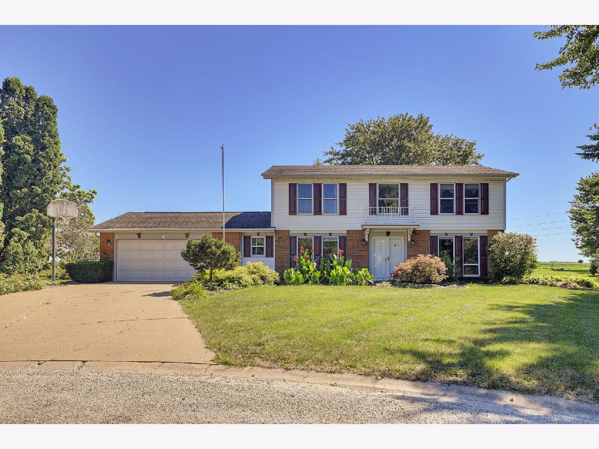 Homes Sold Wiltshire Estates St Joseph Illinois, 707 Somerset