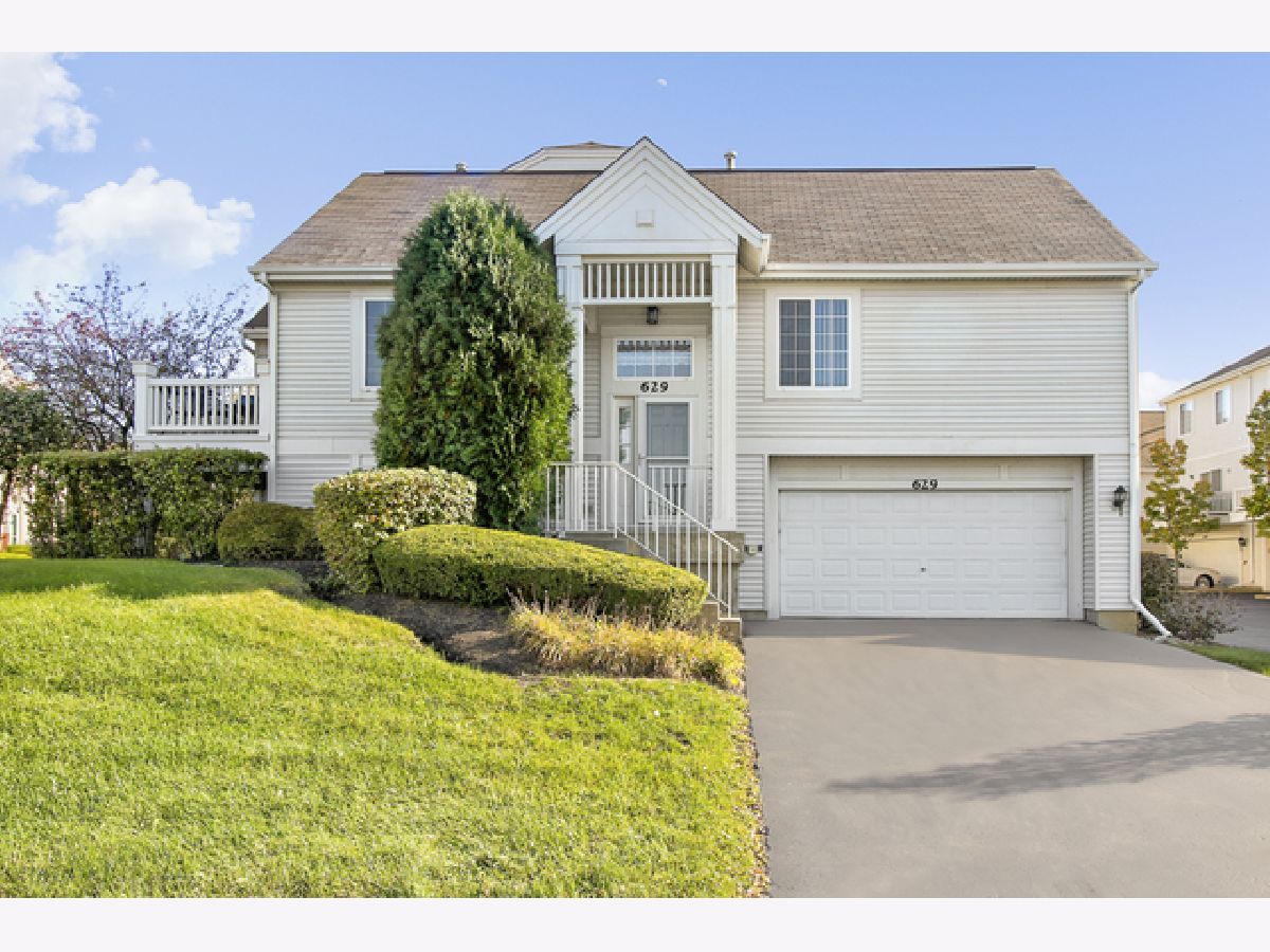 Homes & Townhomes & Condos Rented Madrona Village Round Lake Illinois, 629 Parkside