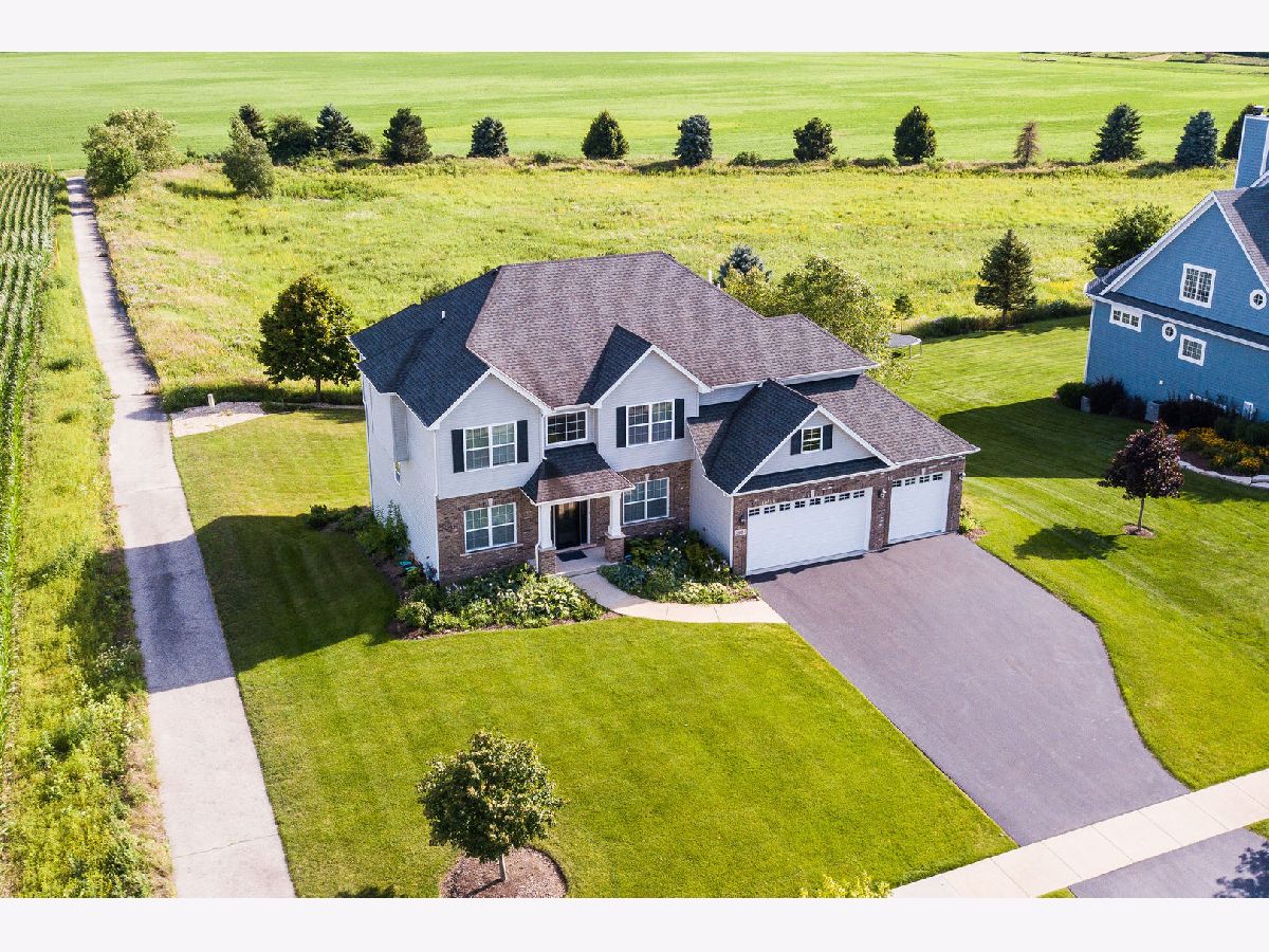 Homes Sold Lake Run Estates North Aurora Illinois, 2984 Elleby