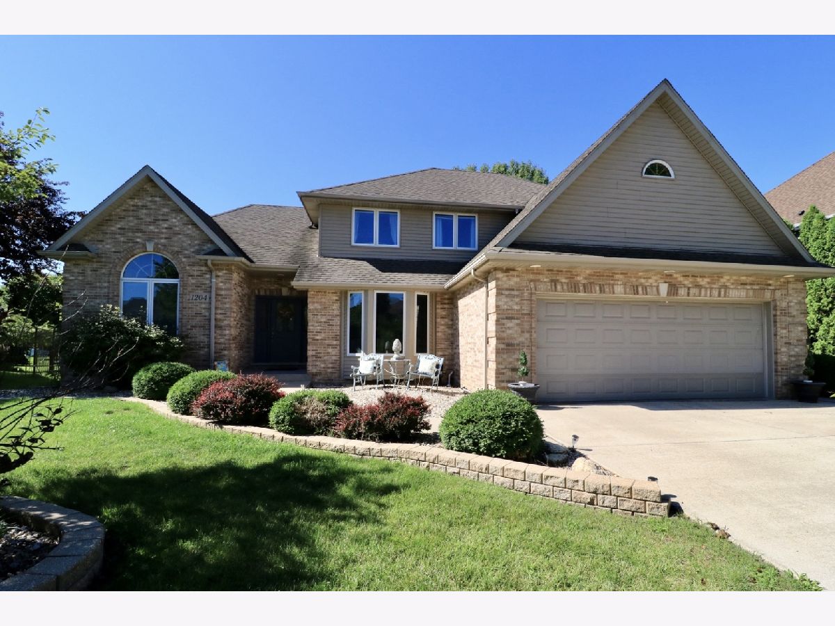 Homes Sold Hunt Club Shorewood Illinois, 1204 Buckingham