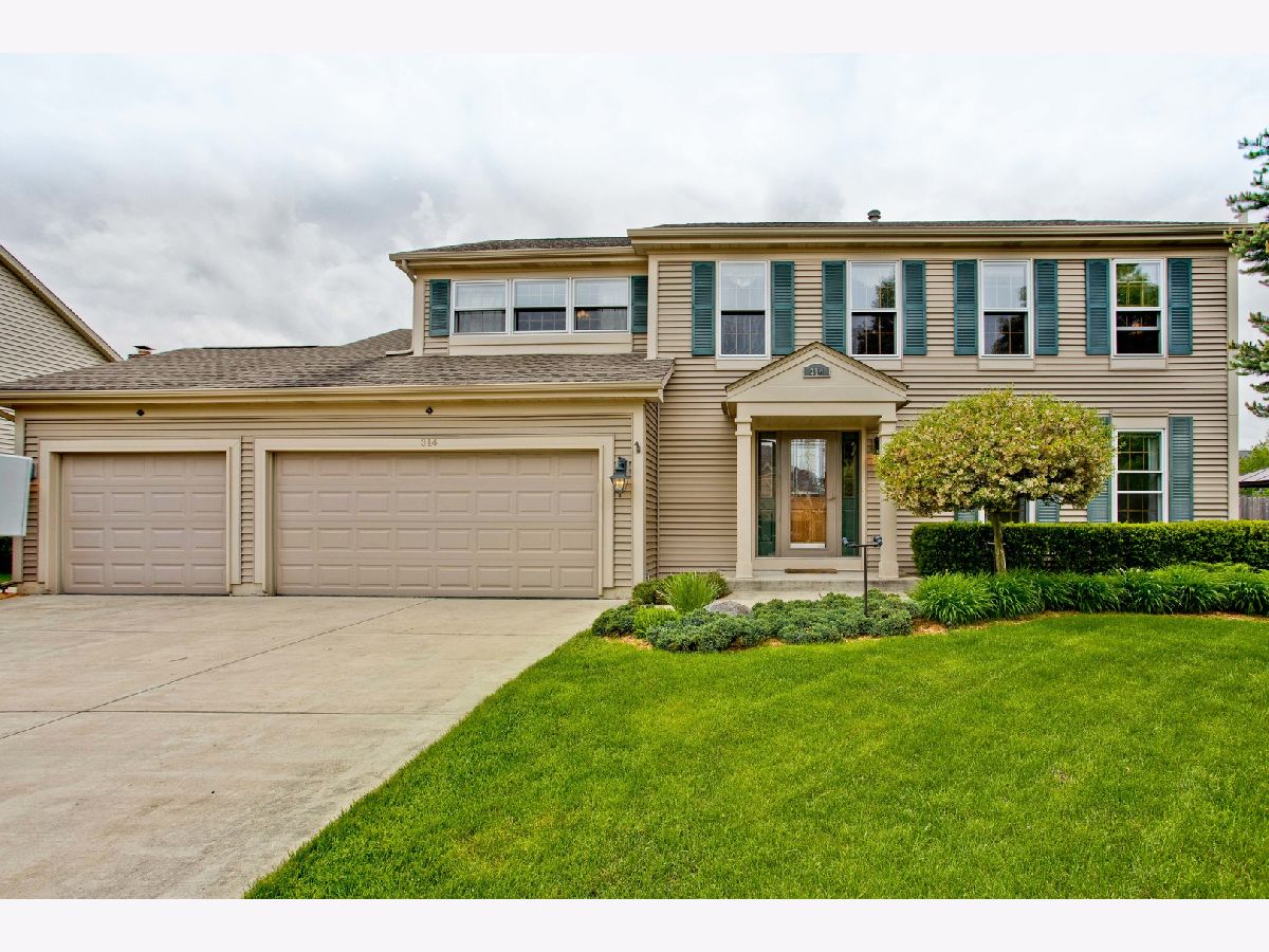Homes & Condos & Townhomes Sold Cambridge Countryside Mundelein Illinois, 314 Stonebridge