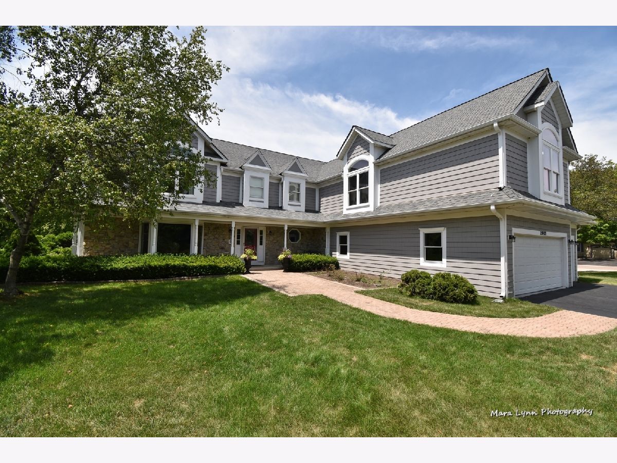 Homes Rented Red Gate St Charles Illinois, 2905 Brittany