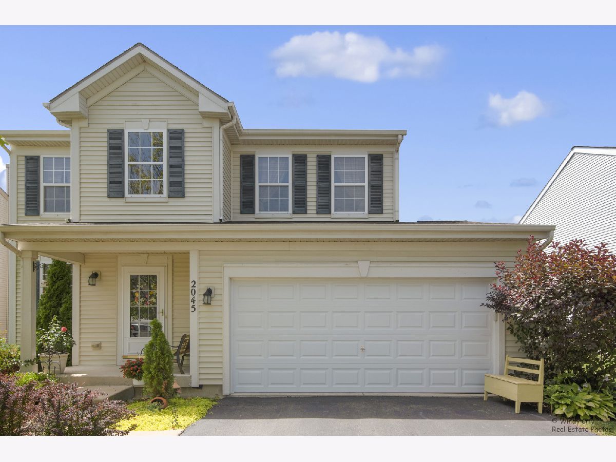 Homes Sold Natures Glen Aurora Illinois, 2045 Bluemist