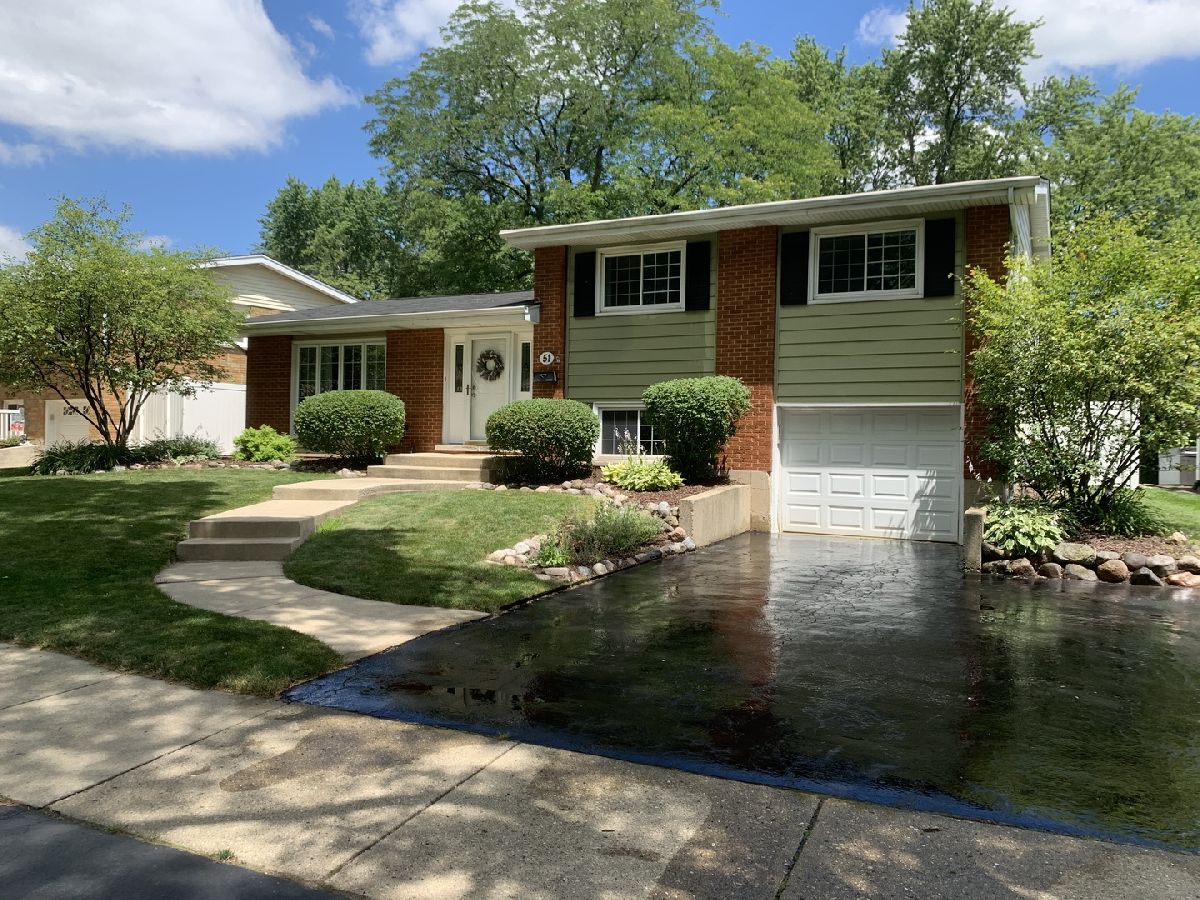 Homes Sold Magic Circle Lombard Illinois, 51 Lombard