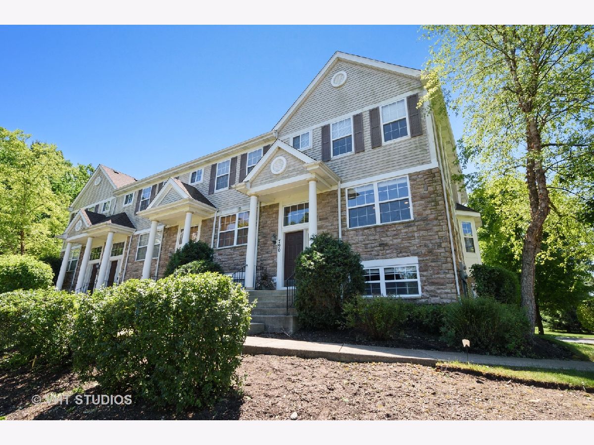 Townhomes Sold Forest Glen Palatine Illinois, 790 Misty