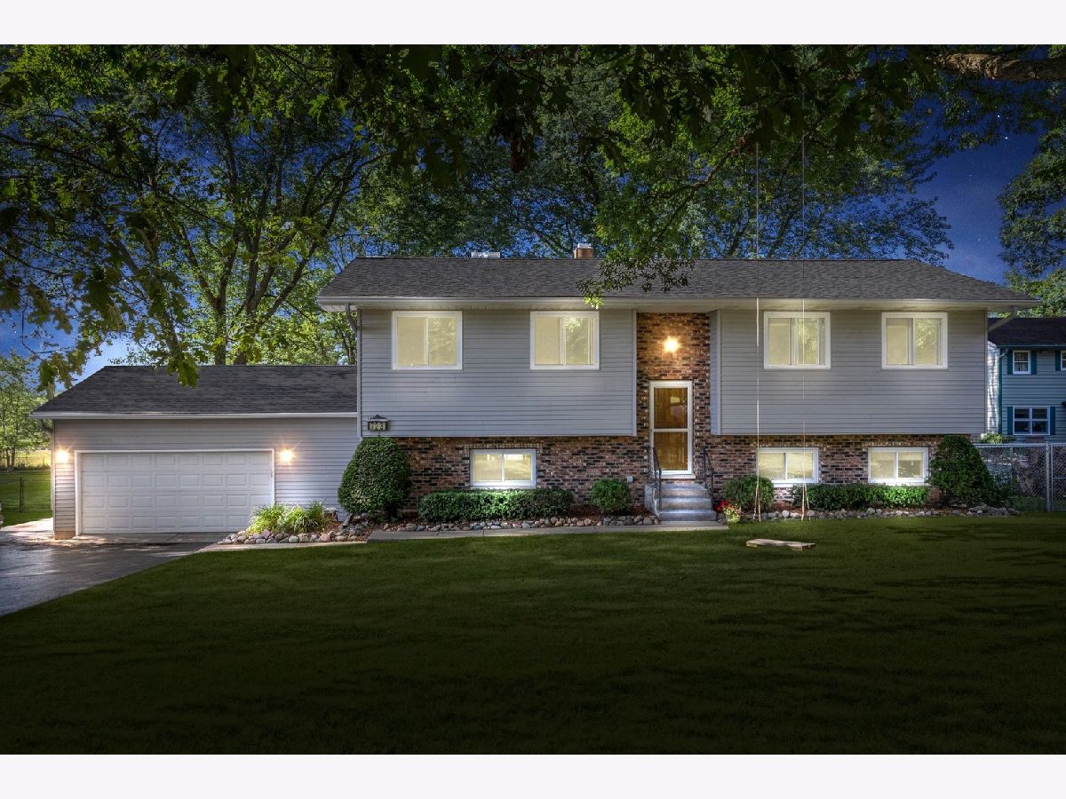 Homes Sold Portens Mchenry Illinois, 723 Porten