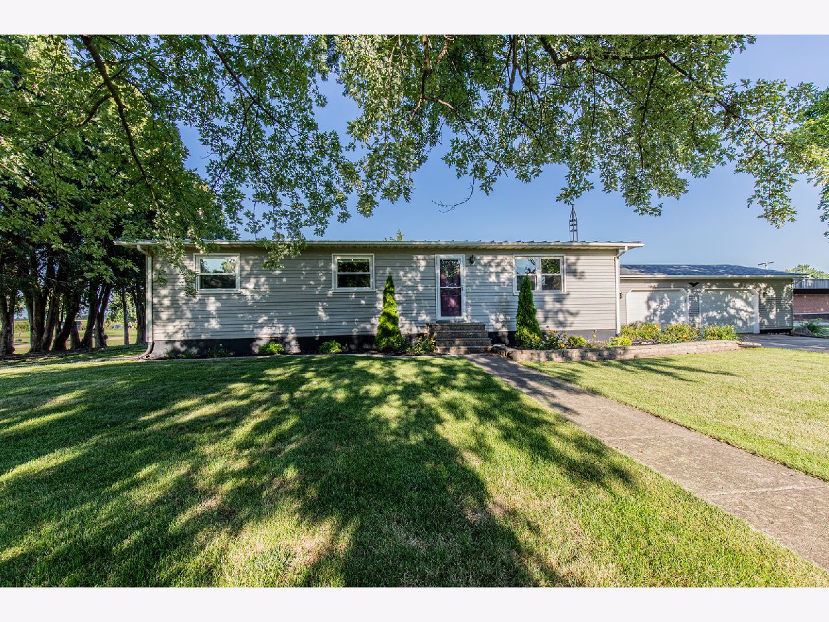  Sold Manlius Illinois, 117 Main