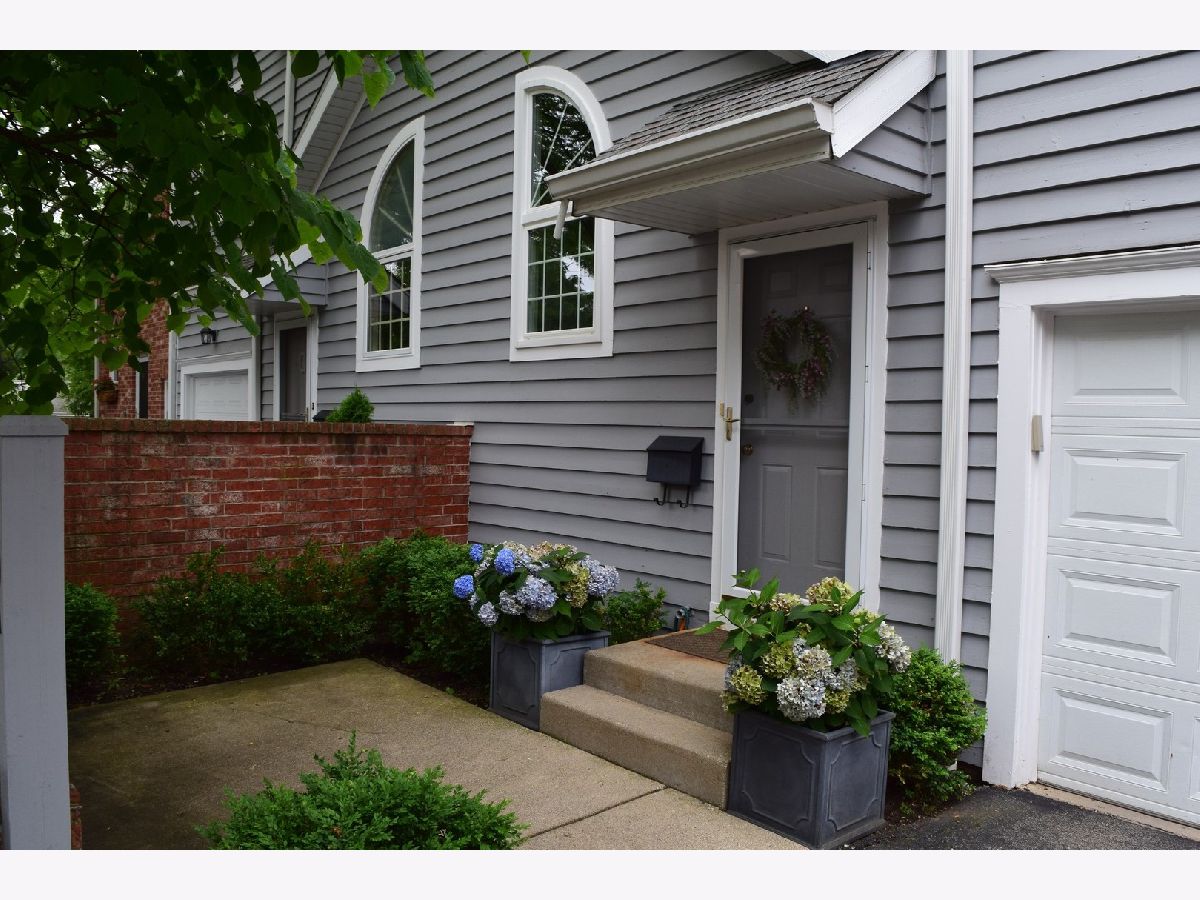 Townhomes Sold Chestnut Station Deerfield Illinois, 810 Chestnut