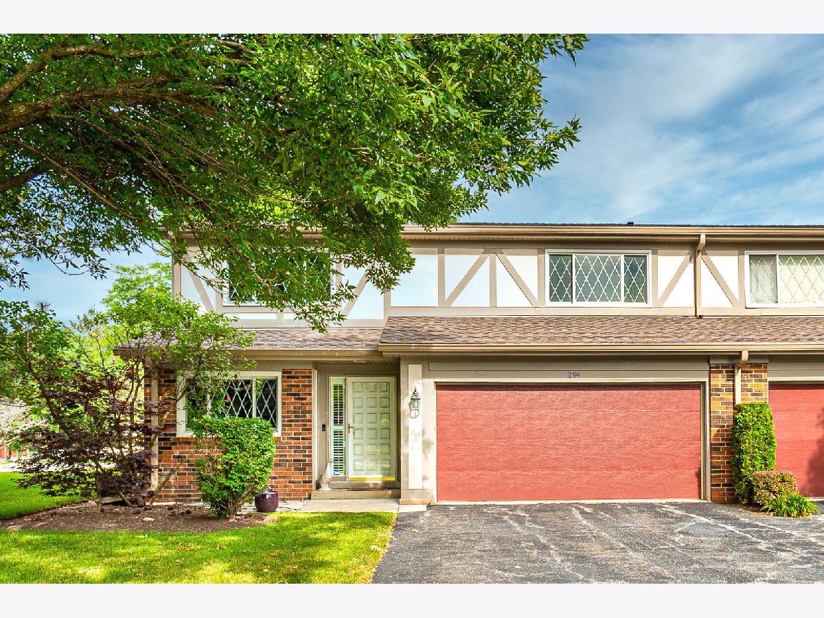 Townhomes & Condos Sold Libertyville Ridge Libertyville Illinois, 1294 Briarwood