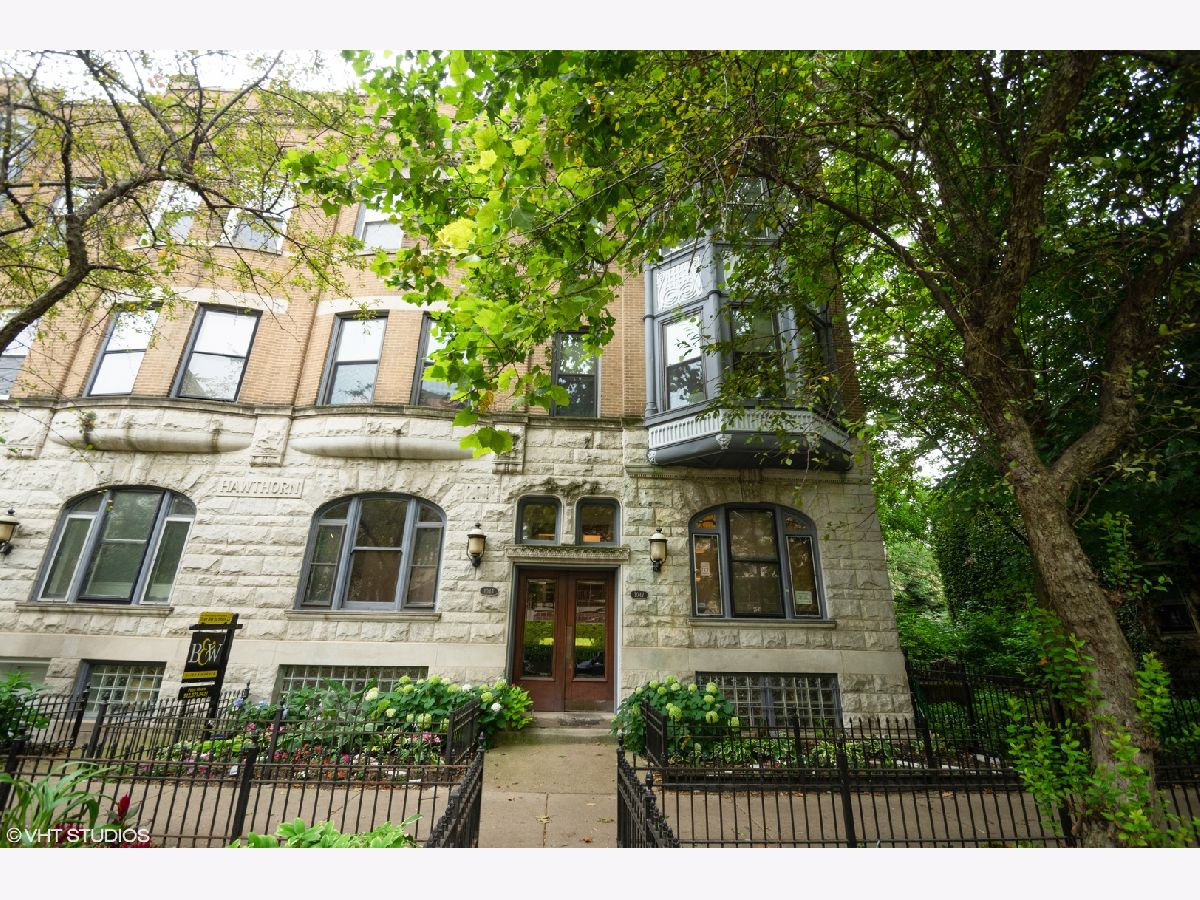 Condominiums & Homes Sold Depaul Chicago Illinois, 1045 Belden