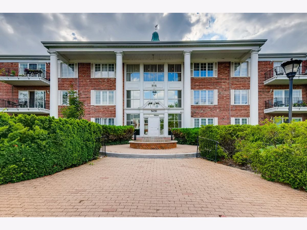 Condominiums Sold Tamarac Flossmoor Illinois, 3439 Vollmer