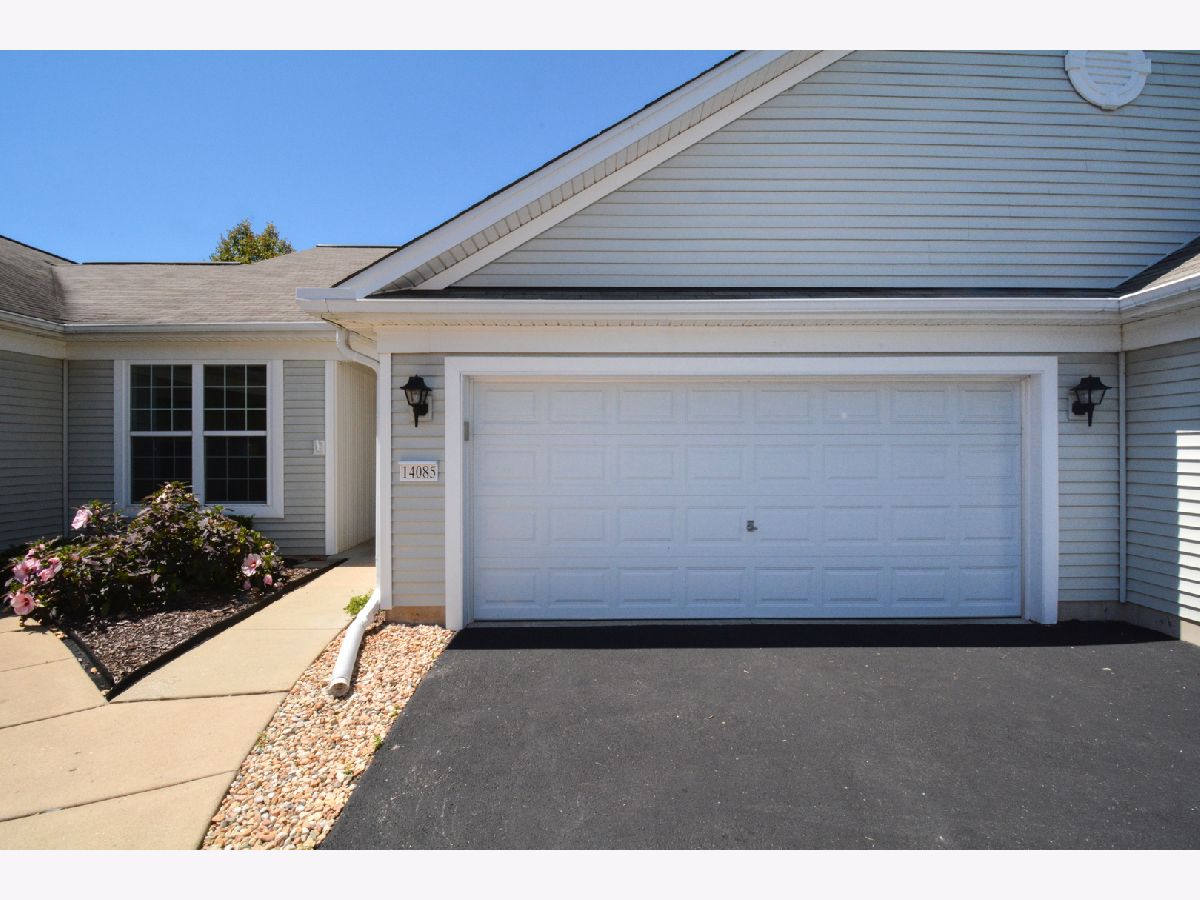 Del b Sun City Huntley IL, Homes & Townhomes & Condos For Sale & For