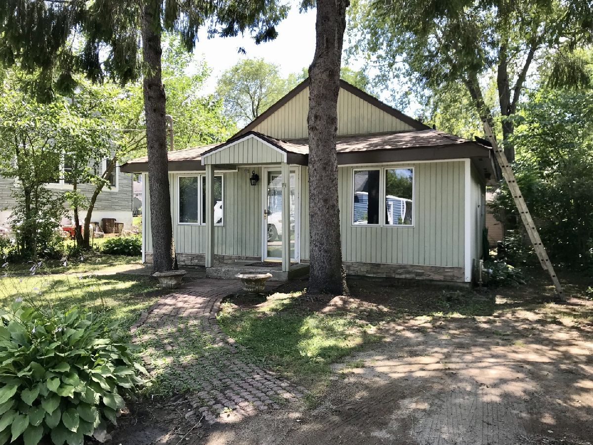 Homes Sold Woodcrest Antioch Illinois, 42388 Willow