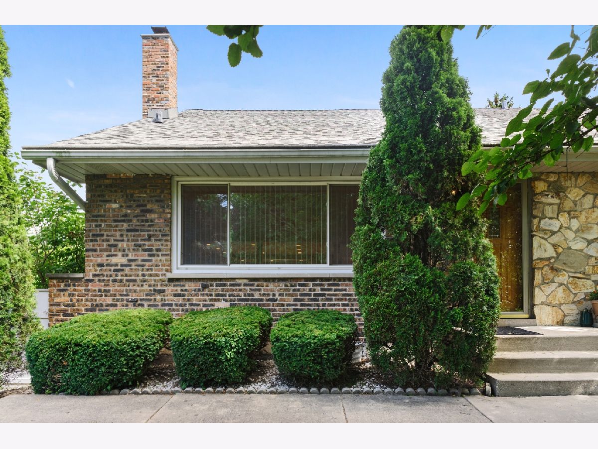 Townhomes & Homes Sold Chesterfield Gardens Niles Illinois, 8601 National