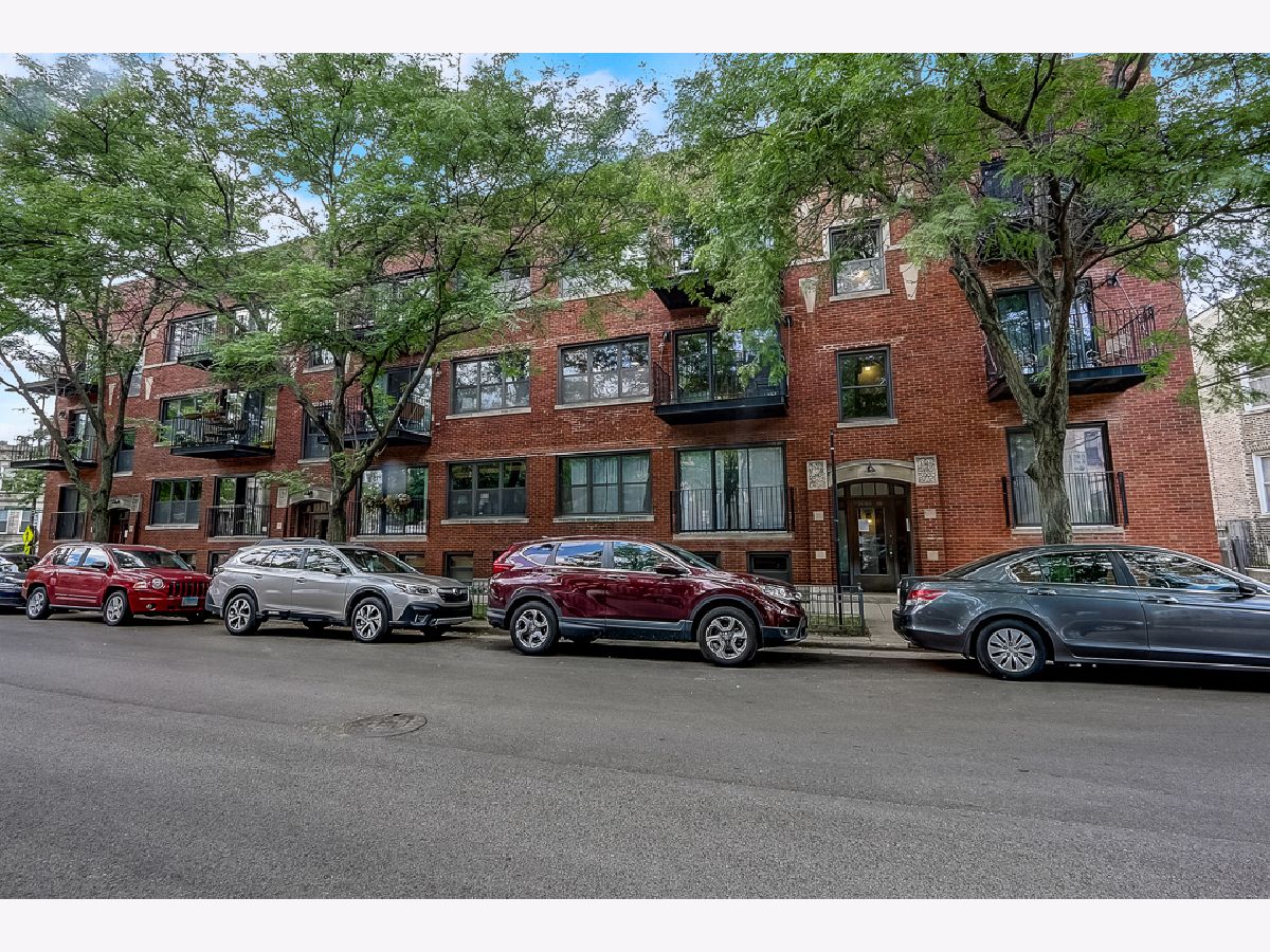 Condos & Townhomes Sold Magnolia Square Chicago Illinois, 3608 Magnolia
