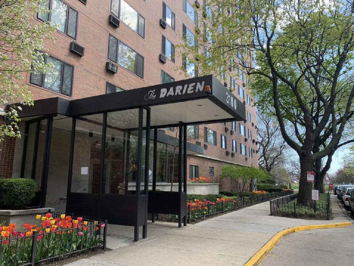 Condominiums Sold Darien Condominium Chicago Illinois, 3100 Lake Shore