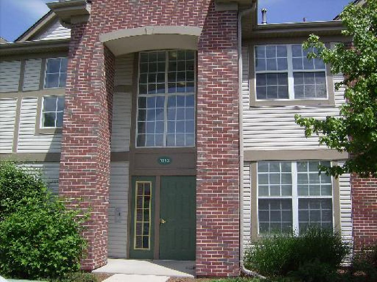 Condos & Townhomes Rented Randall Village Crystal Lake Illinois, 1635 Carlemont