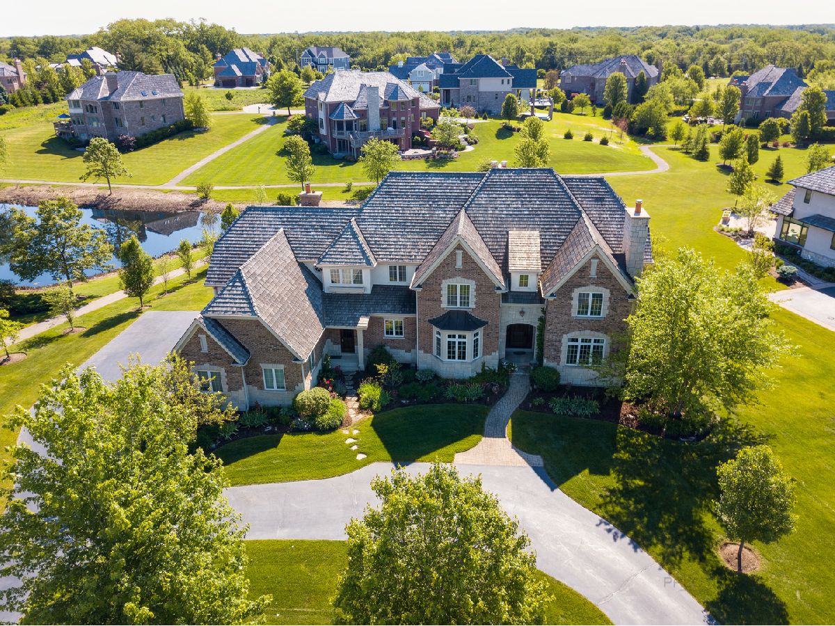Homes Sold Meadowood Estates Kildeer Illinois, 22141 Windridge