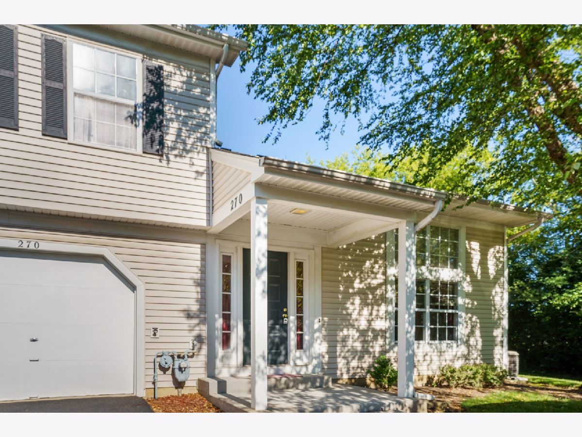 Townhomes Sold Southgate Manors Streamwood Illinois, 270 Butternut