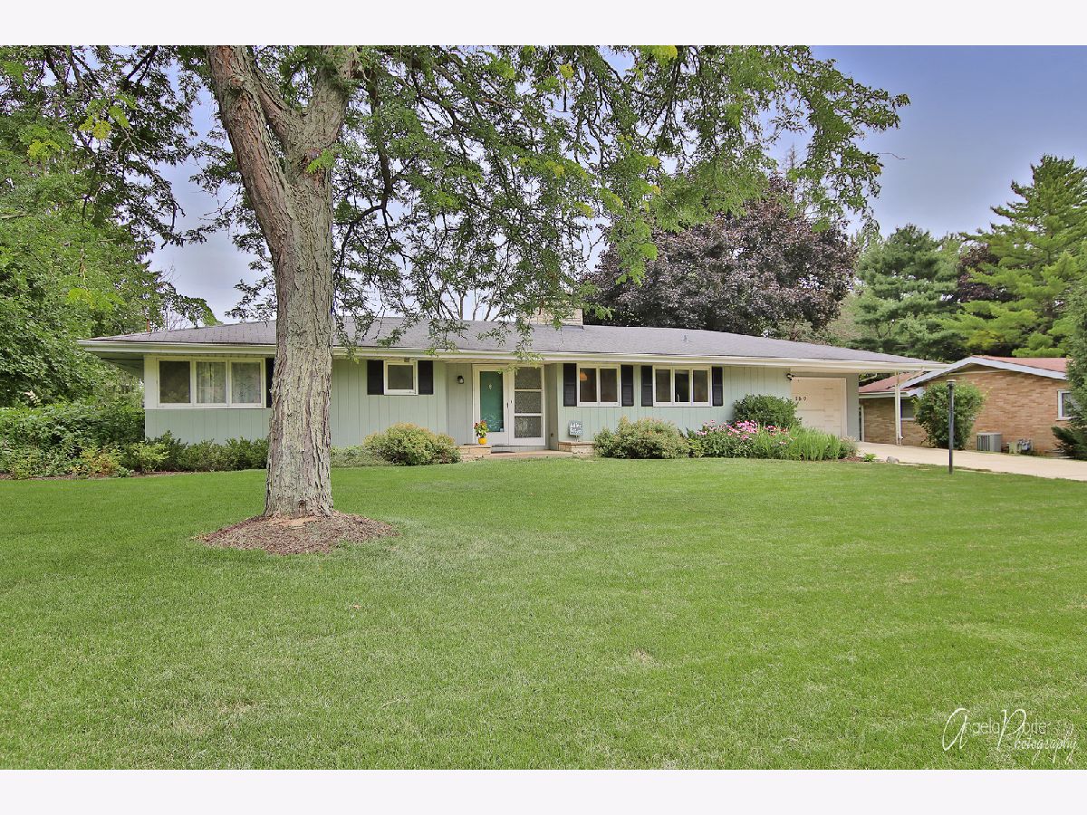 Homes Sold Brookhill Park Libertyville Illinois, 150 Brookhill