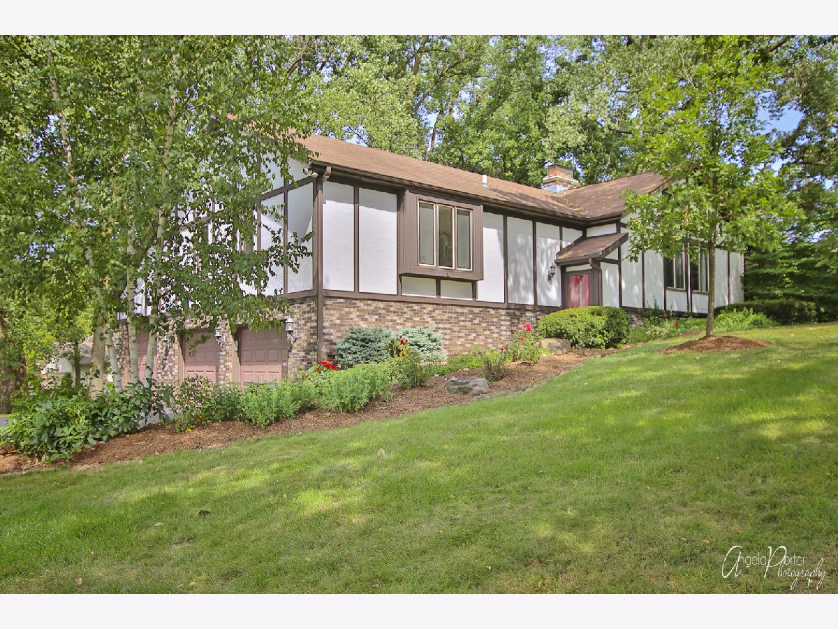 Homes Sold Lake Dawnwood Johnsburg Illinois, 1616 Creekside
