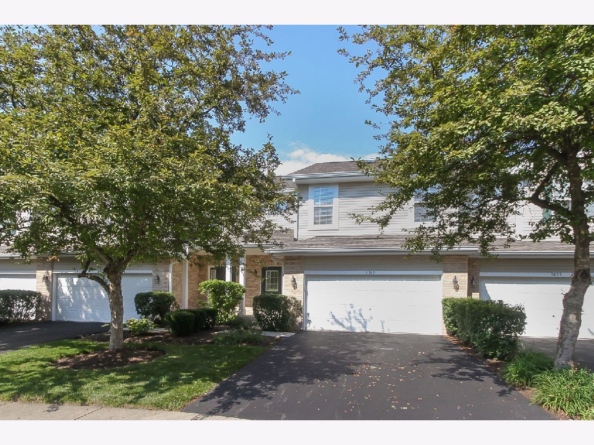 Townhomes Rented Tangley Oaks Lisle Illinois, 3060 Tangley Oaks
