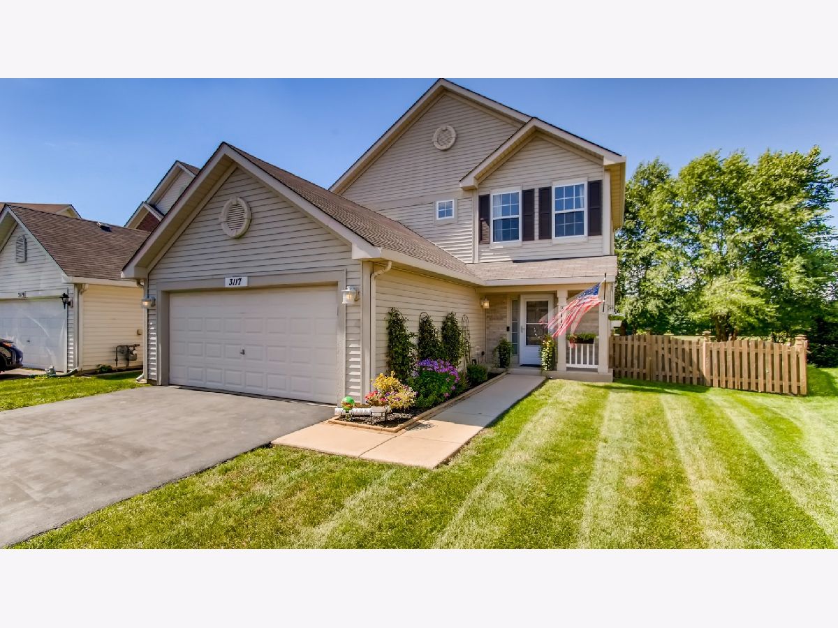 Townhomes & Homes Sold Country Homes Of Lakewood Falls Joliet Illinois, 3117 Gloria