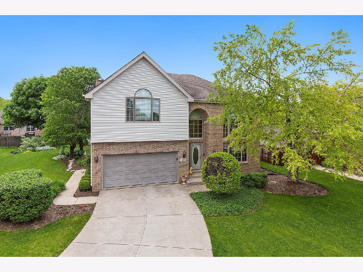 Homes Sold Country Glen Estates Joliet Illinois, 1205 Ryehill