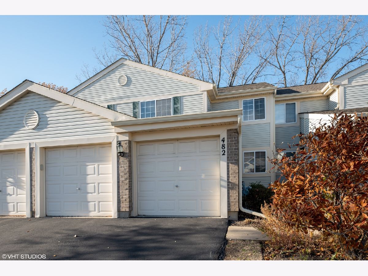 Townhomes & Condos Sold Deerpath Lake Palatine Illinois, 482 Fawn