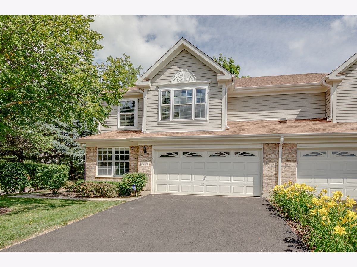 Townhomes & Homes Sold Grosse Pointe Circle Vernon Hills Illinois, 393 Bloomfield