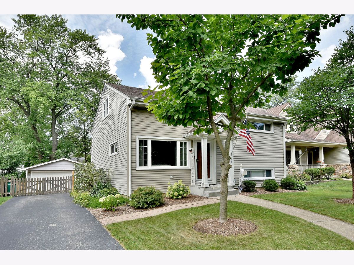 Homes Sold Lilac Lodge Lombard Illinois, 564 Lewis