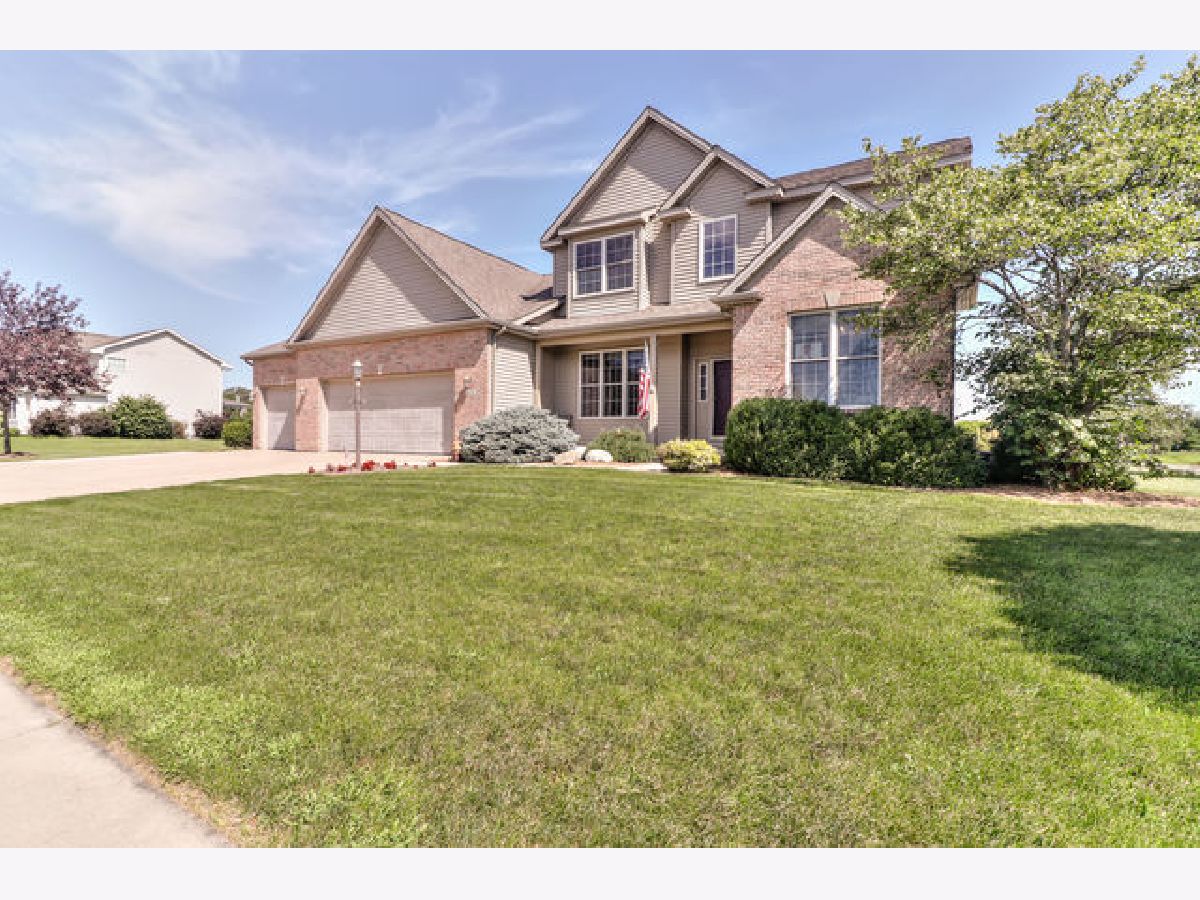 Homes Sold Wiltshire Estates St Joseph Illinois, 1404 Nottingham