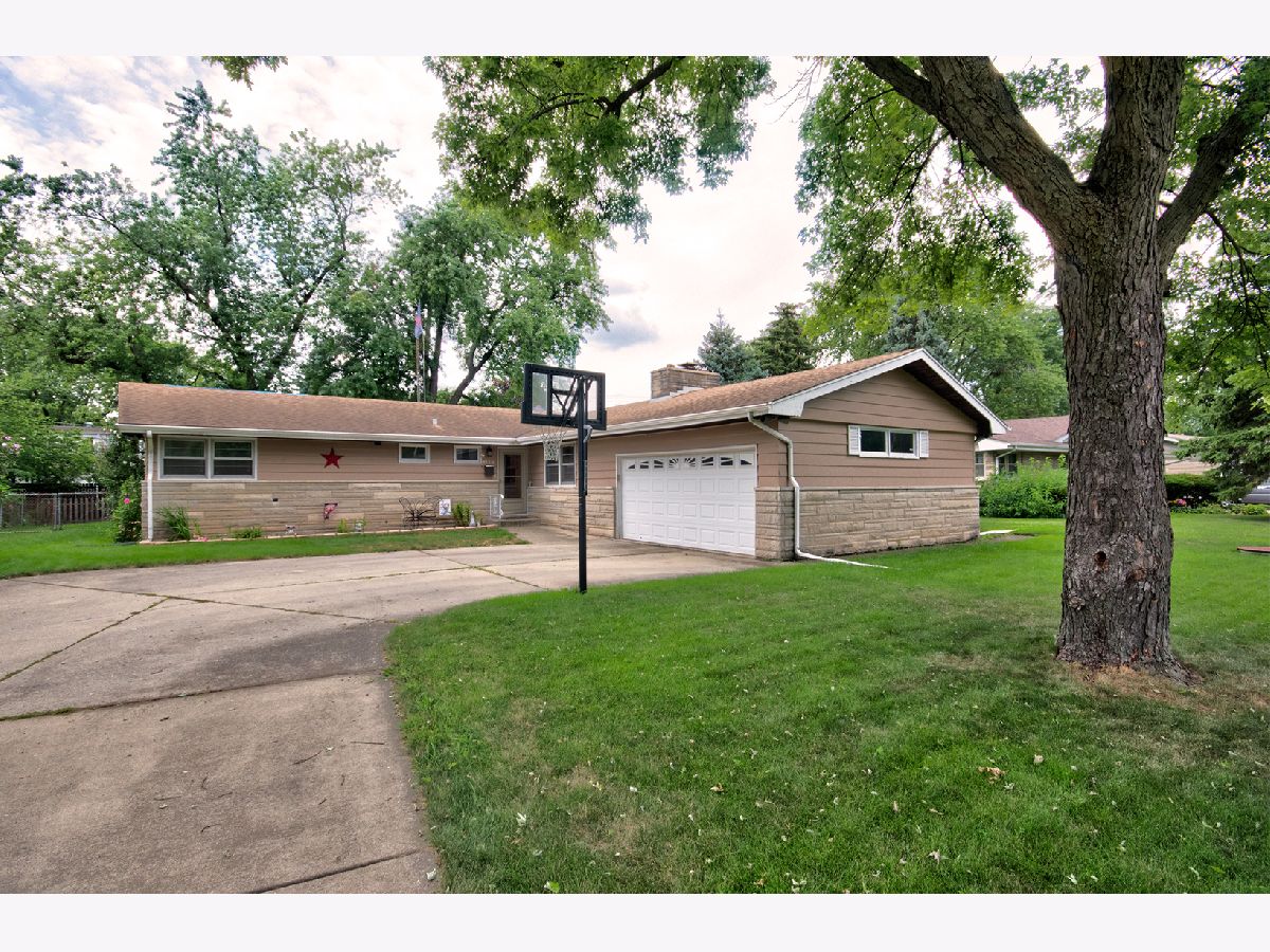 Homes Sold Bevan Acres Joliet Illinois, 413 Bevan