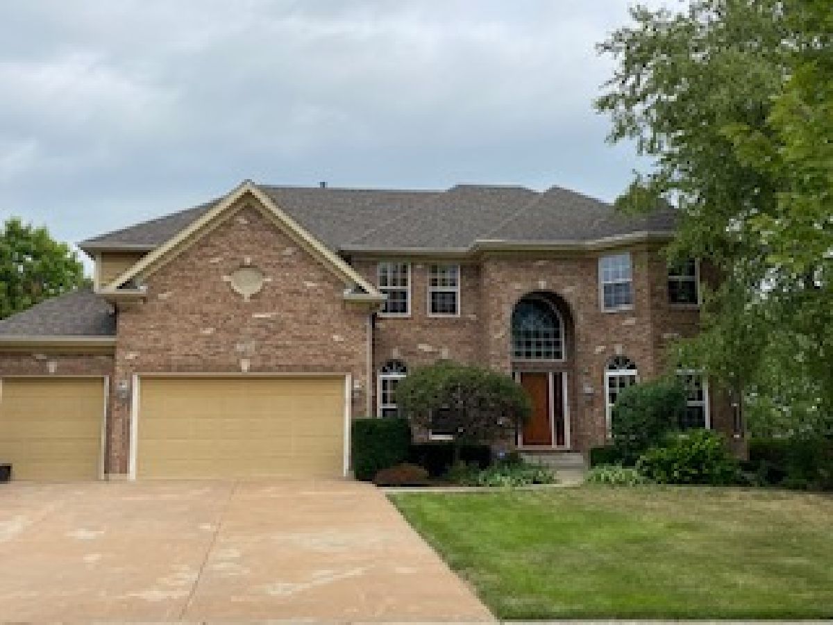 Homes Rented Black Walnut Trails Sugar Grove Illinois, 733 Woodbury