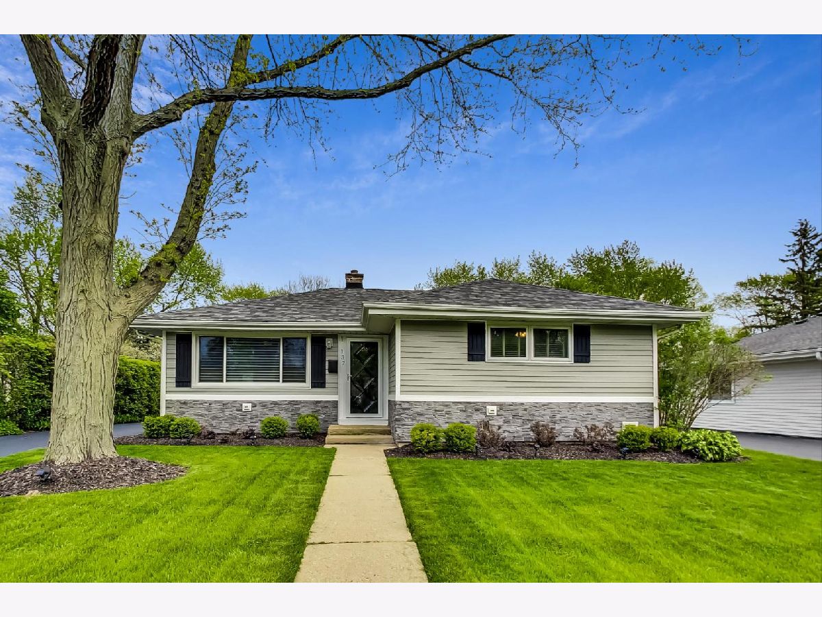 Homes Sold Merrills Garden Palatine Illinois, 137 Walnut