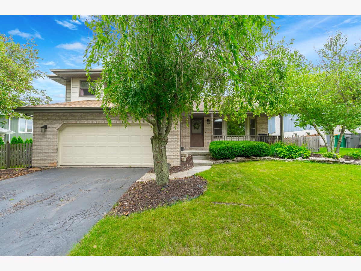 Homes Sold Deer Path Run Lockport Illinois, 14939 White Tail