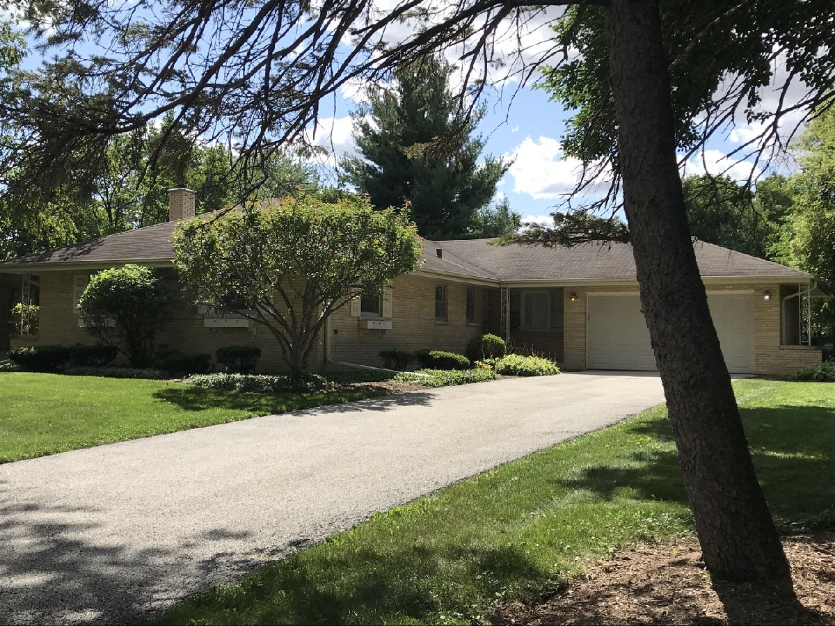 Homes Rented Scarsdale Estates Arlington Heights Illinois, 710 Beverly