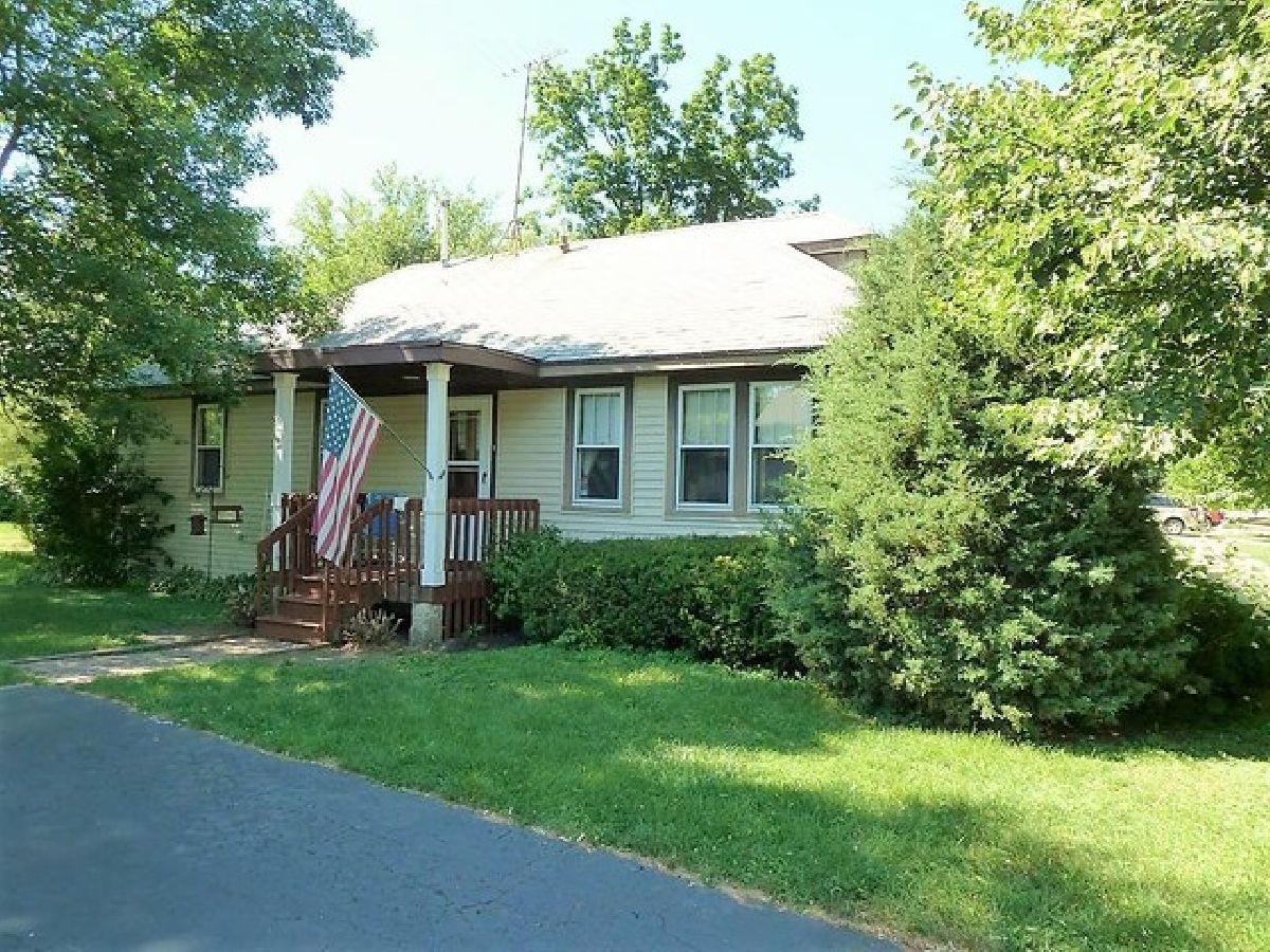 Homes Rented North Crystal Lake Park Crystal Lake Illinois, 138 Lakewood