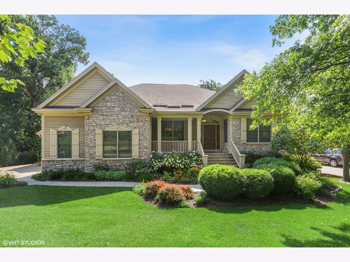 Homes Sold Thornwood Reserve South Elgin Illinois, 851 Reserve