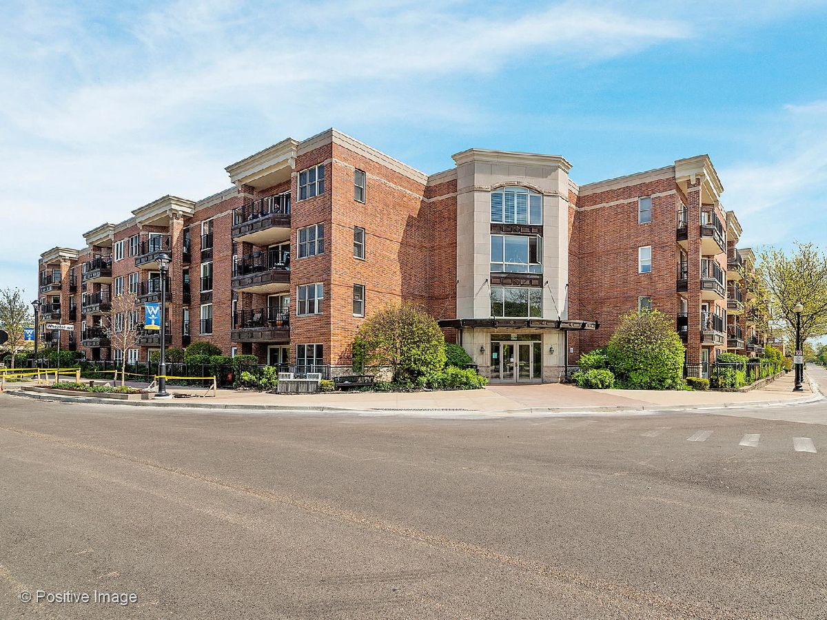 Condominiums & Homes Sold Wheaton Place Wheaton Illinois, 111 Wheaton