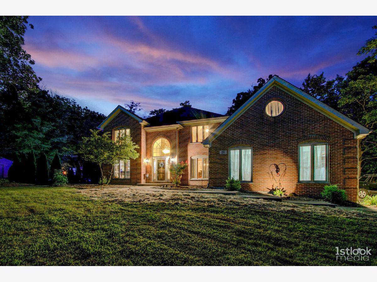 Homes Sold Na-au-say Woods Oswego Illinois, 28 Chippewa