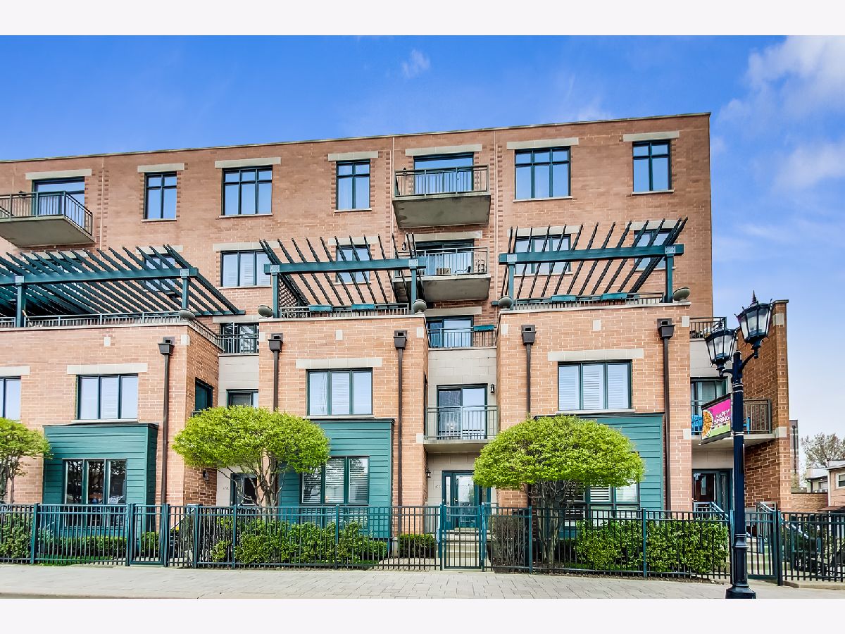 Condos & Townhomes Sold Museum Square Elmhurst Illinois, 131 Adelaide