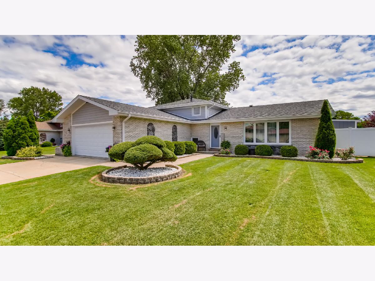 Homes Sold Palos Meadows Palos Hills Illinois, 10762 Doric